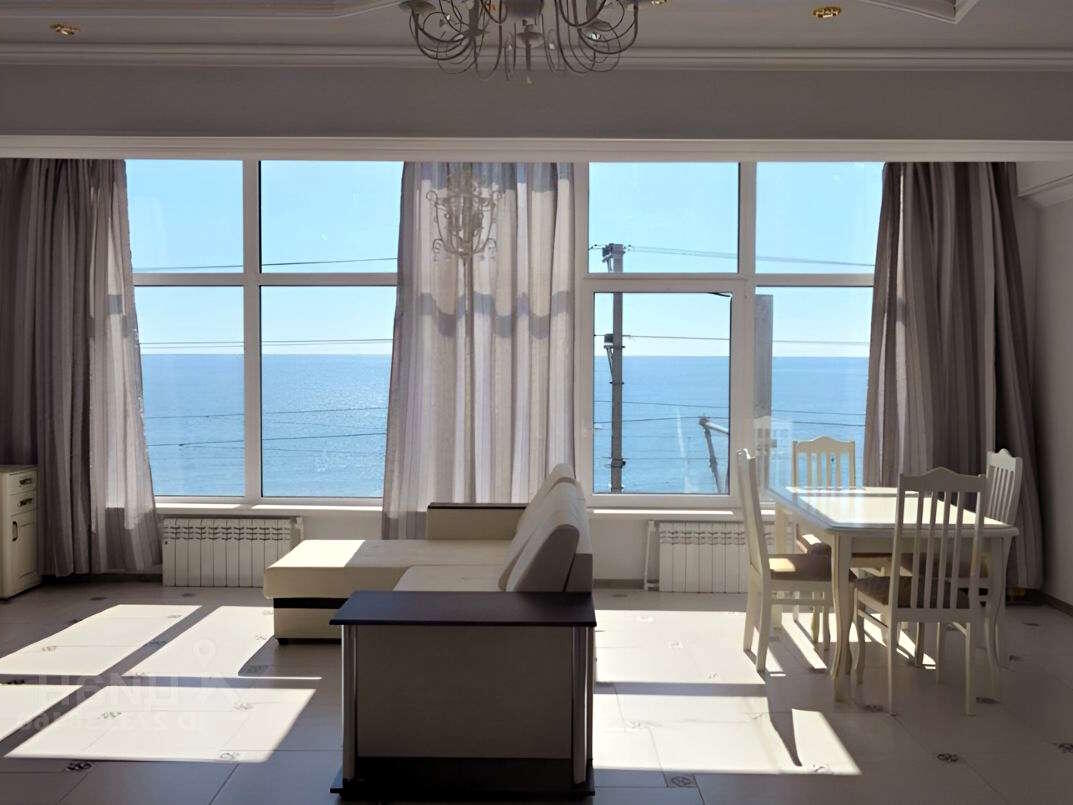 Вид на море из квартиры в Адлере