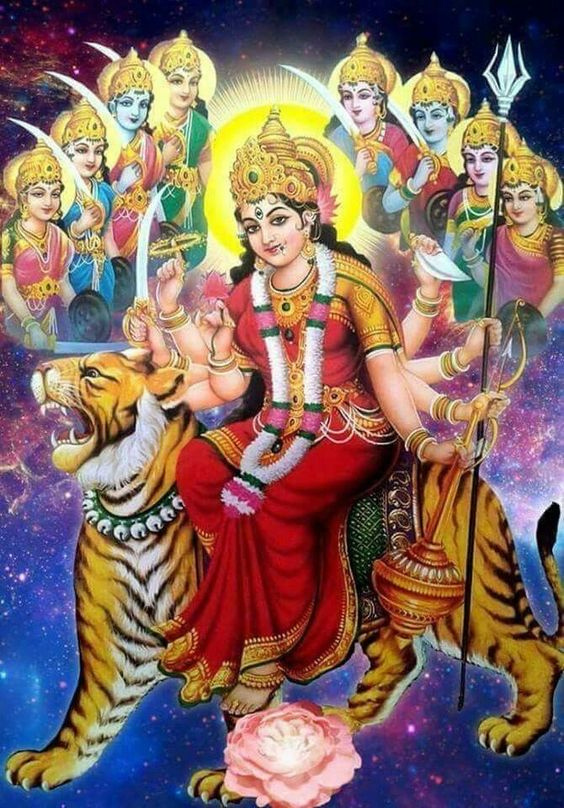 Дурга в окружении других её форм