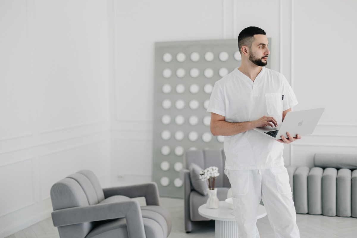 Автор: Станислав Али, кандидат медицинских наук, доцент Института Урологии