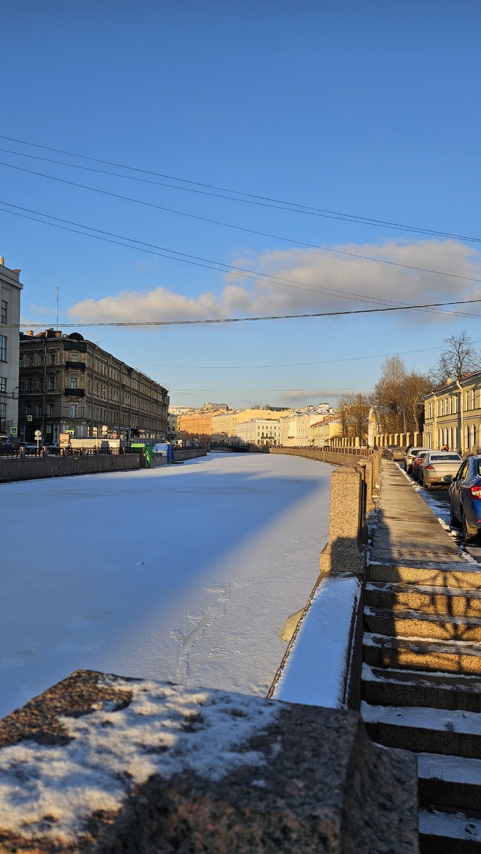 Набережная реки Мойки ( фотография автора)