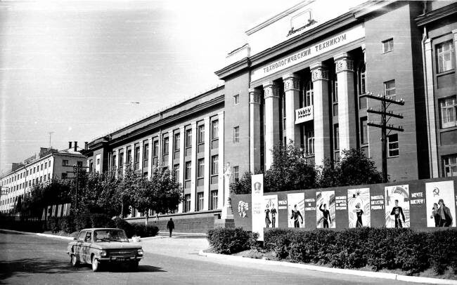 Предоставил Dampflok