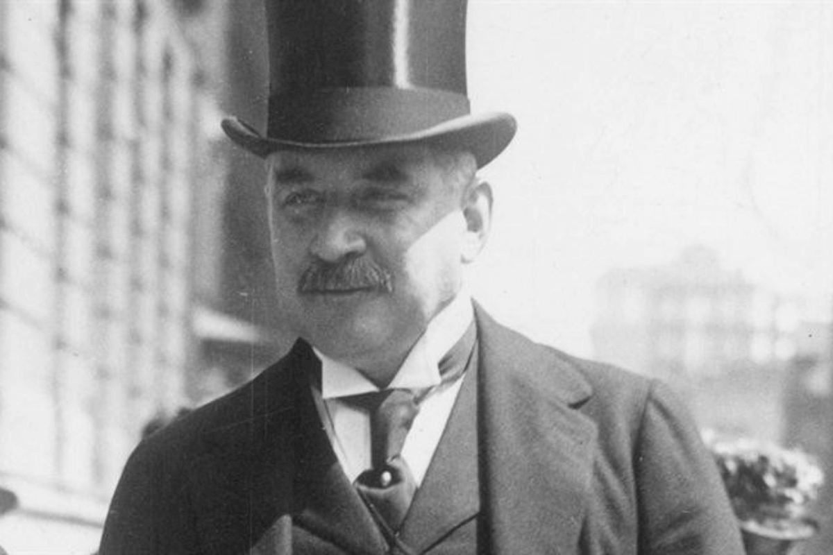 Николай Александрович Второв