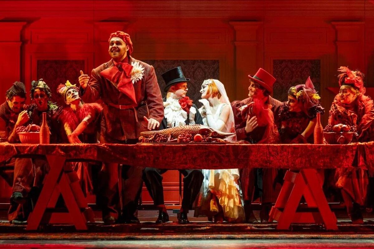     Елена Лапина