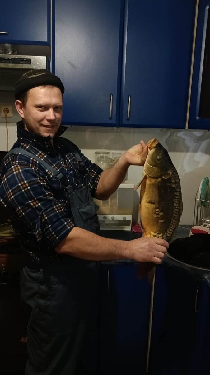 Во какая рыбина. Купленная, не пойманная. 