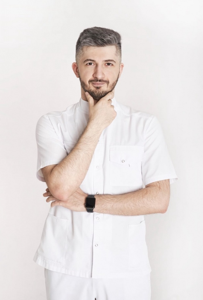 Овсепян Нарек Андраникович, стоматолог-ортопед, стоматология Гелиосдент