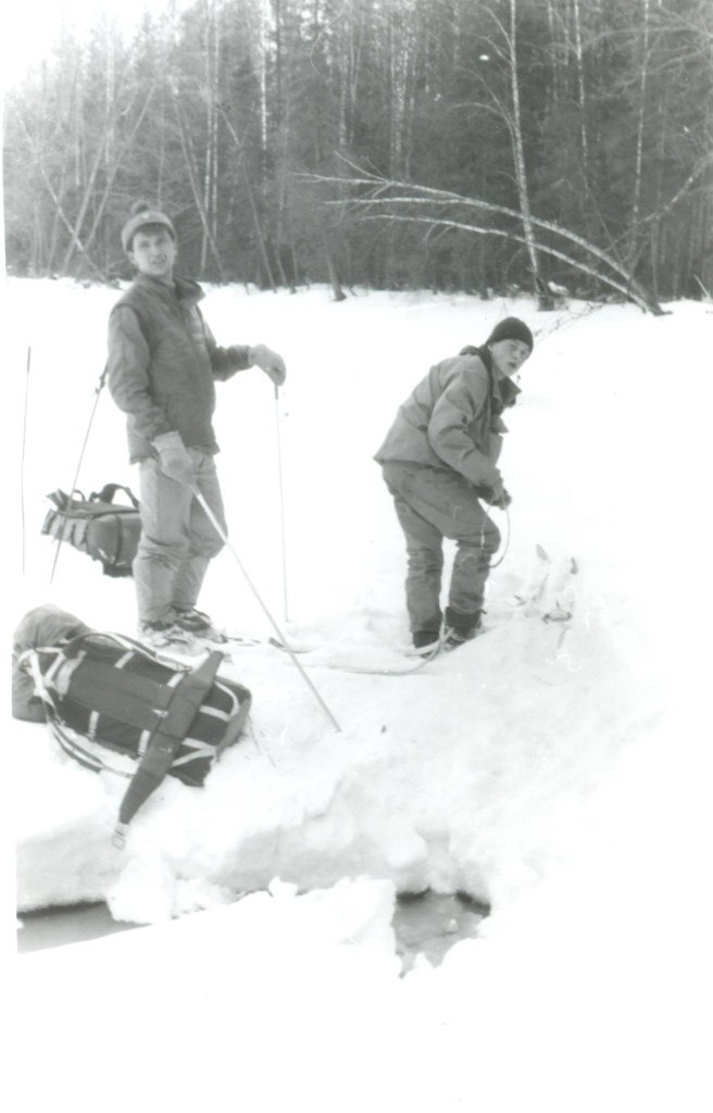 Я справа, а слева Саня Курбатов, мой тогда руководитель.