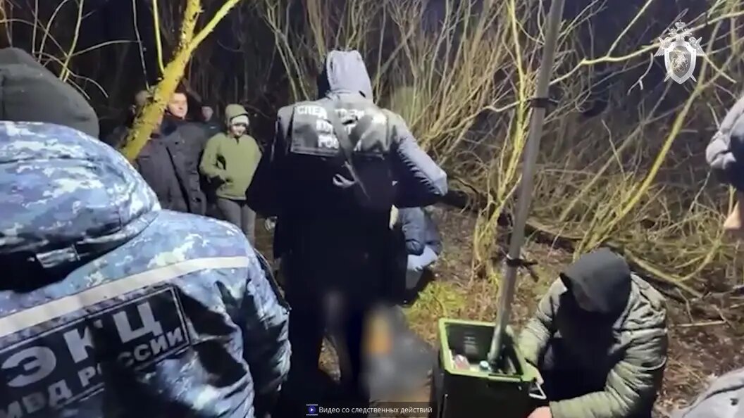    Тело мальчика преступник спрятал на болоте. Фото: скриншот видео СУ СК РФ по Калининградской области