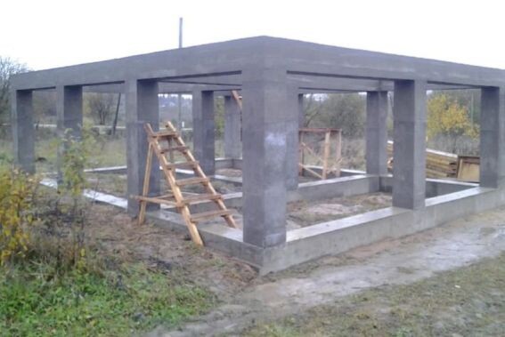 Ж/б каркас для хорошего газоблочного дома