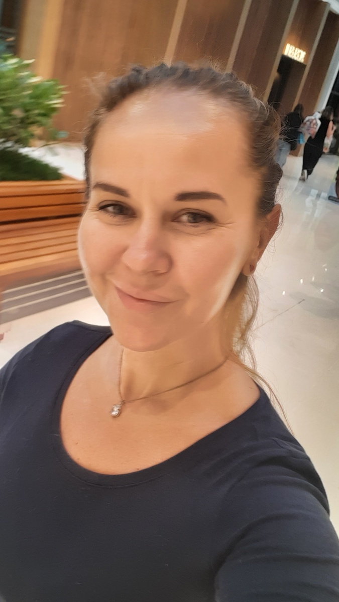 В торговом центре.