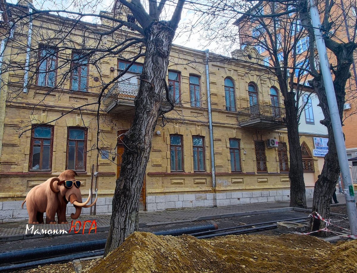 Здание училища