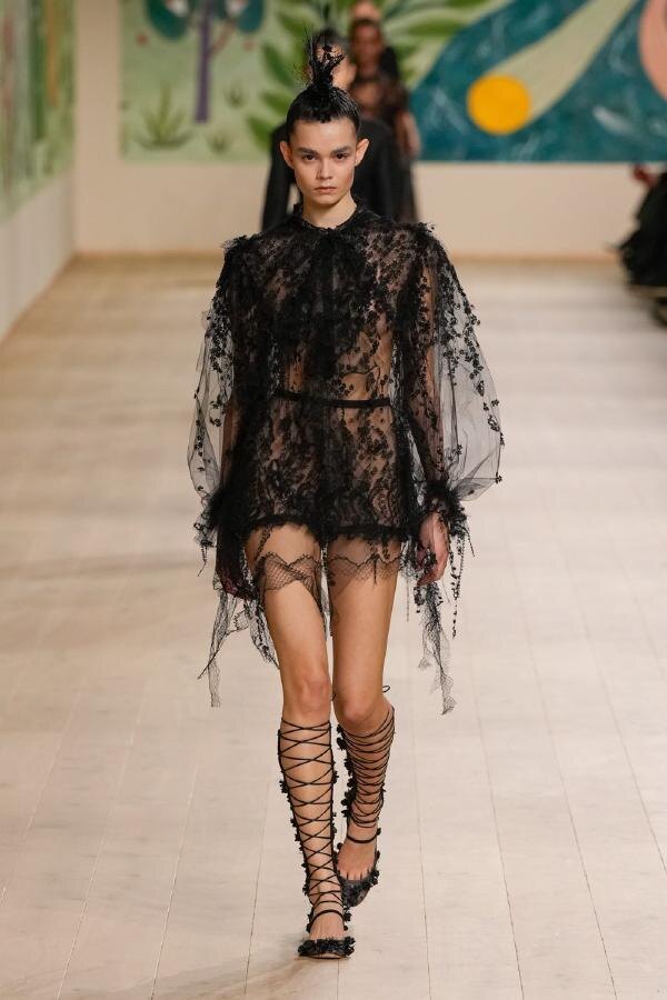 DIOR весна-лето 2025 HAUTE COUTURE