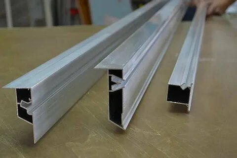 АЛЮМЕНИВЫЕ ПРОФЕЛЯ РАЗНЫХ НАПРАВЛЕНИЙ