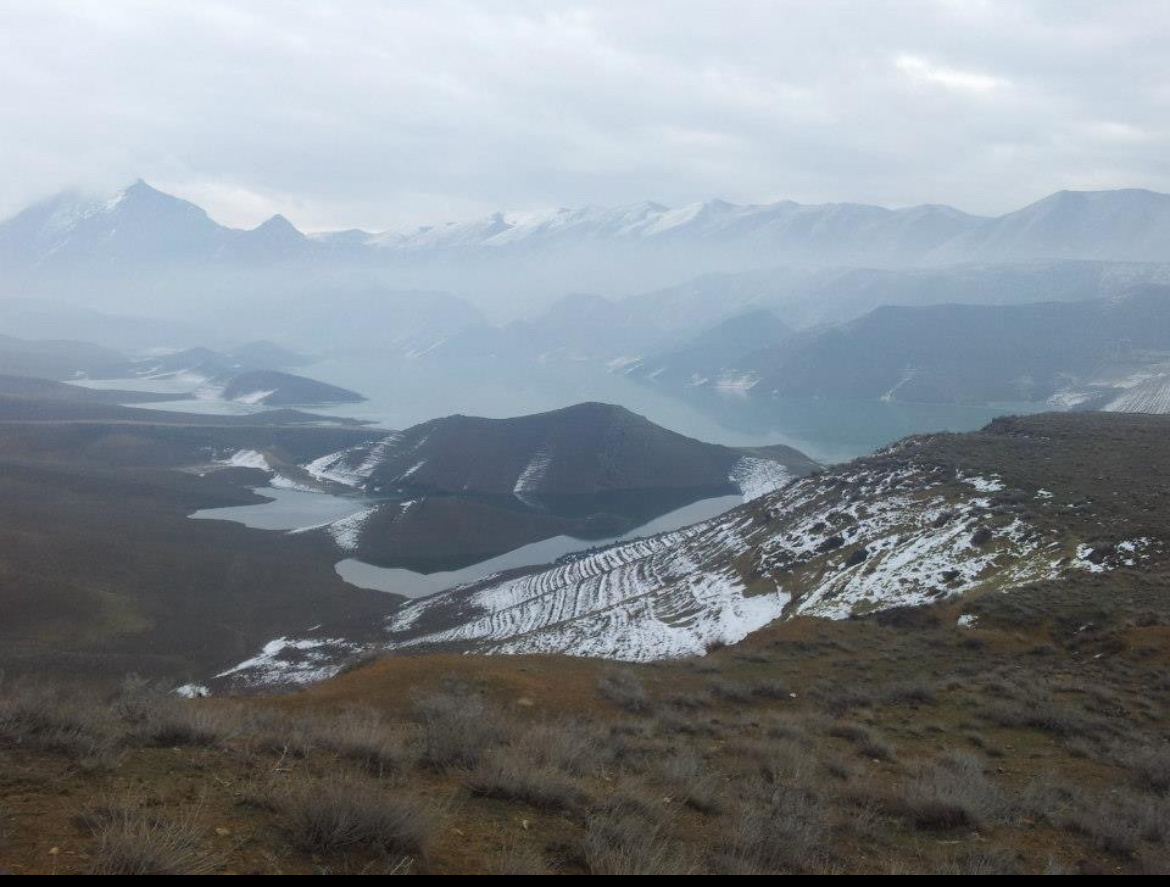 Азатское водохранилище - вид с горы Еранос