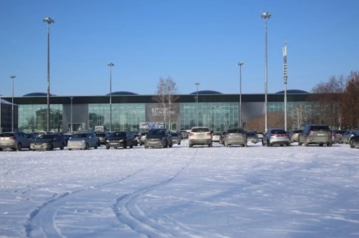    Сразу 10 рейсов задерживают прилёт в аэропорт Толмачёво в Новосибирске