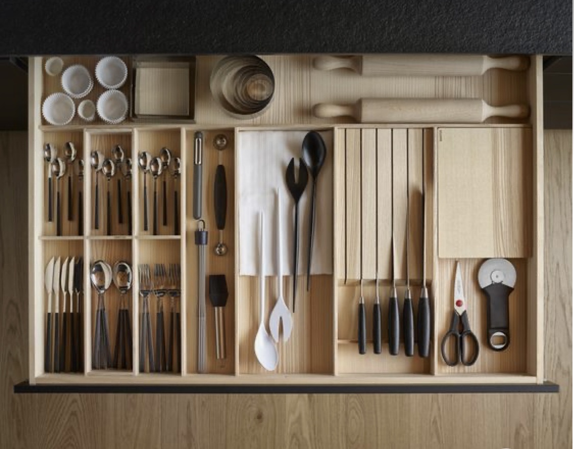 Картинка взята из Pinterest. Как пример систем хранения. 