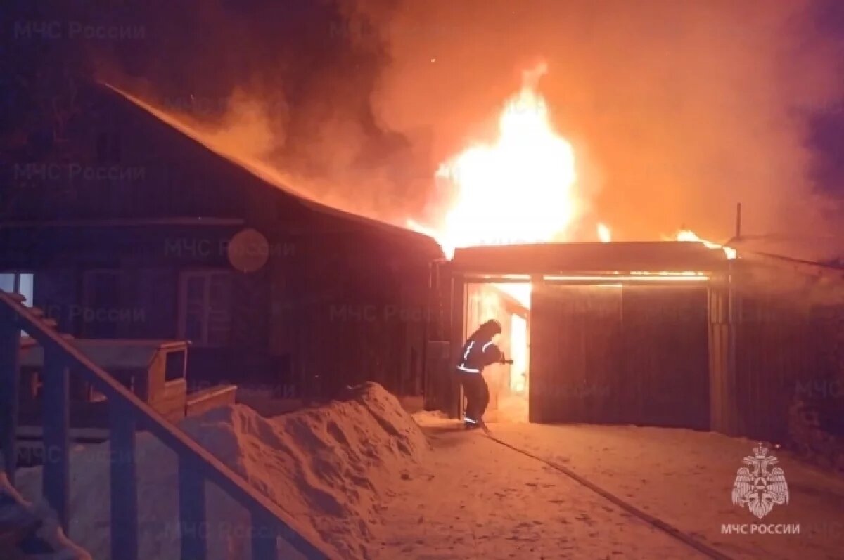    Семь пожаров потушили в Свердловской области за сутки