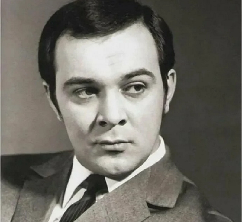 Муслим Магомаев исполнил сразу несколько "самых любимых песен" генерального секретаря, фото из открытых источников