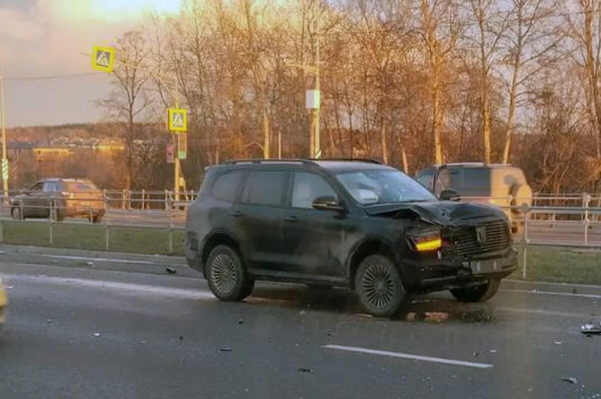    Оторвало ногу.