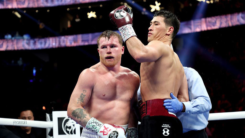 Сауль Альварес и Дмитрий Бивол