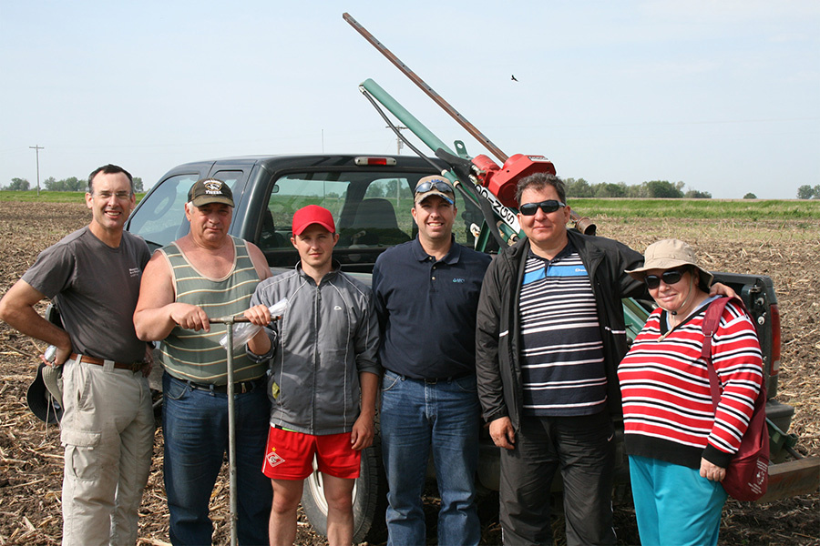 Завершение полевых работ, Южная Дакота недалеко от города Гурон.