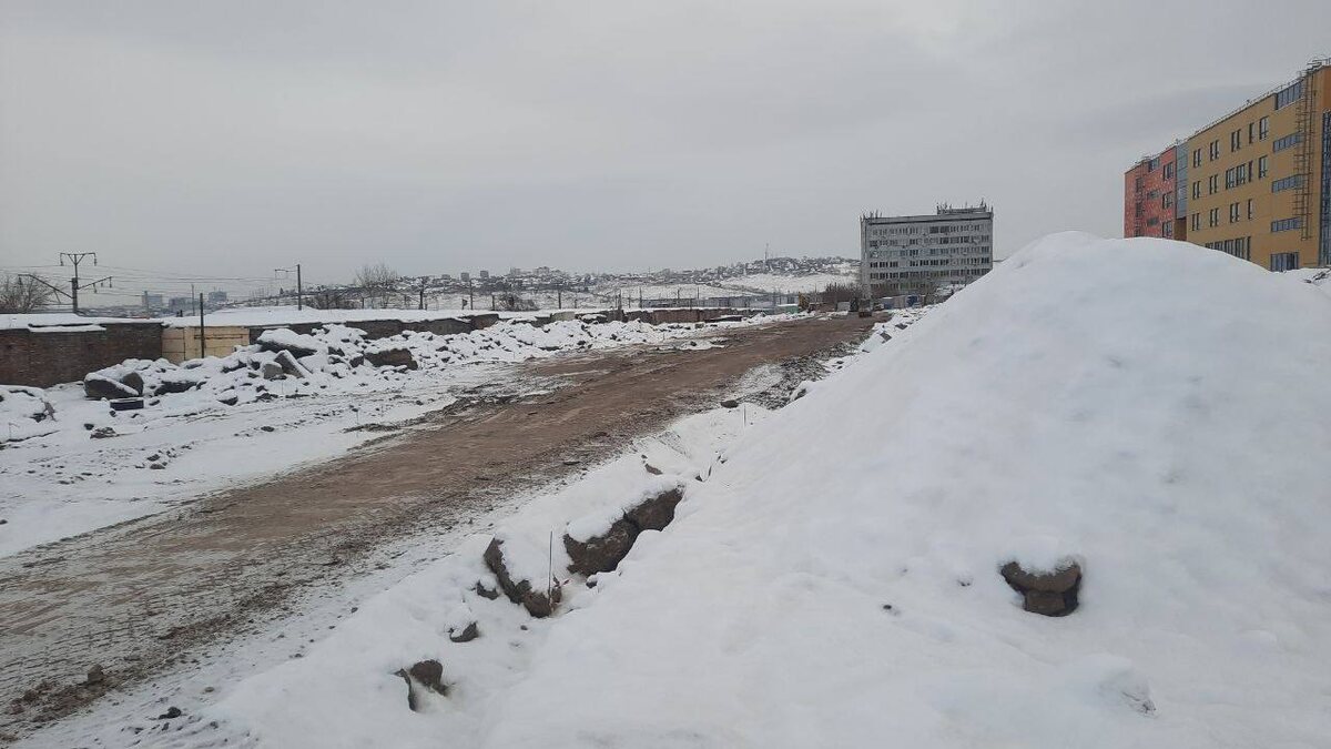     Мэрия Красноярска ищет подрядчика для завершения строительства дороги на улице 3-я Пионеров