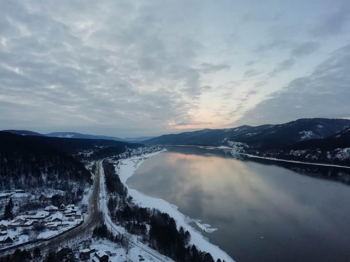 Вид со смотровой площадки "Царь-рыба"