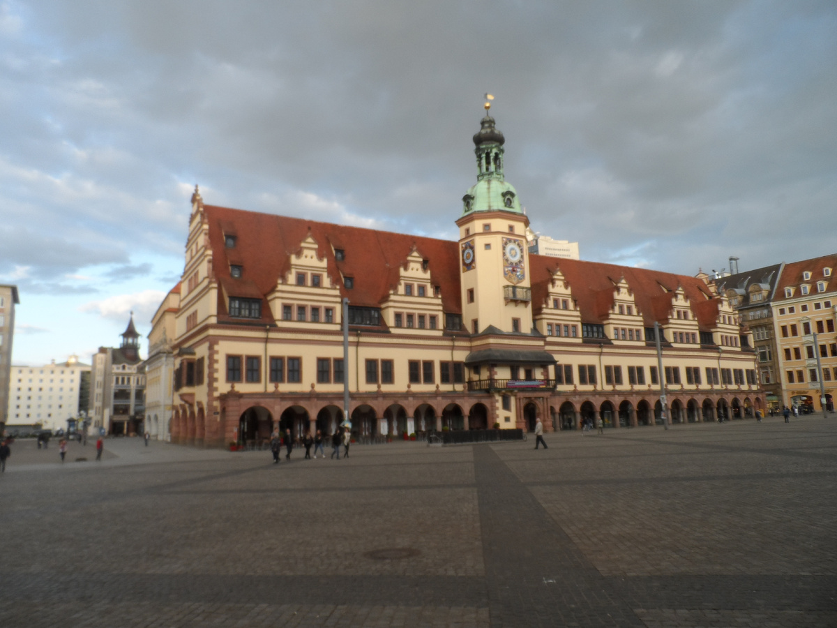 Лейпциг, рыночная площадь...