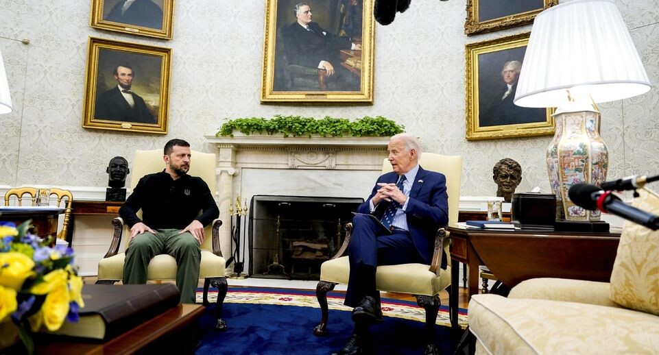    Al Drago - Pool via CNP/Consolidated News Photos / Global Look Press