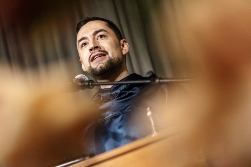 «Такого времени, как сейчас, мы никогда не переживали в нашей стране. Это не время для внутреннего раскола. Времена вынуждают нас работать сообща и объединяться ради нашей страны», — написал Муте Эгеде во вторник в Facebook. EPA-EFE/МАДС КЛАУС РАССМУССЕН.