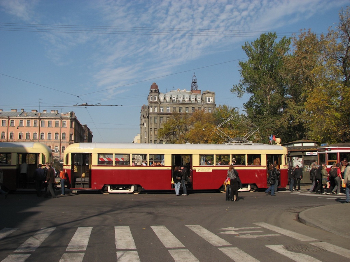Еще совсем недавно такие трамвайные вагоны можно было встретить на городских пассажирских маршрутах. Источник фото: Mikhail Chernysh, CC BY-SA 3.0 <http://creativecommons.org/licenses/by-sa/3.0/>, через Викисклад
