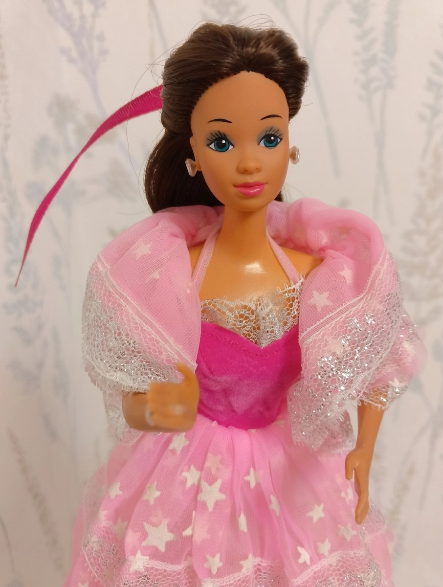 Патрисия Робертс (Триш) Молодой возраст