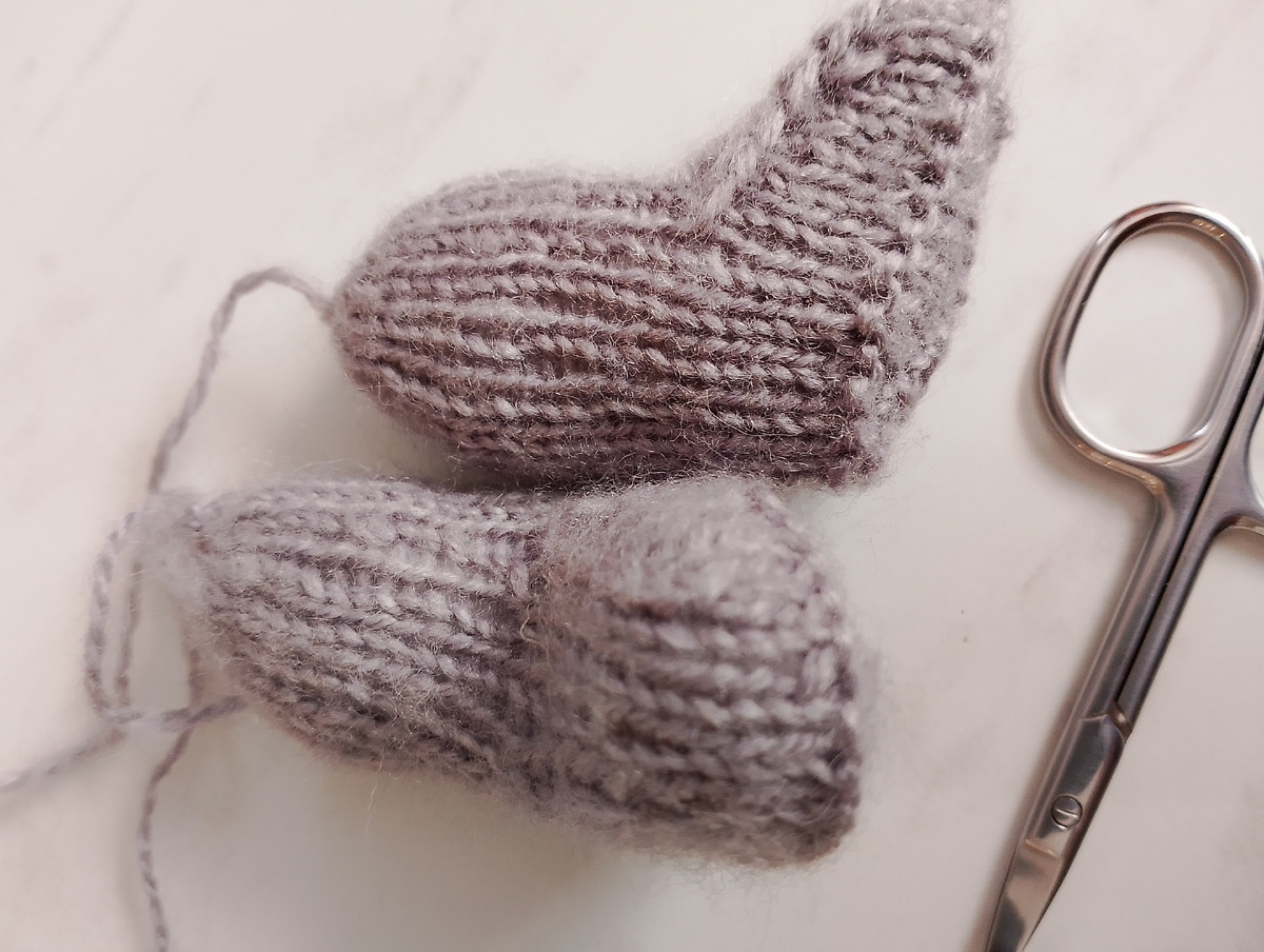 Ножки зайчика