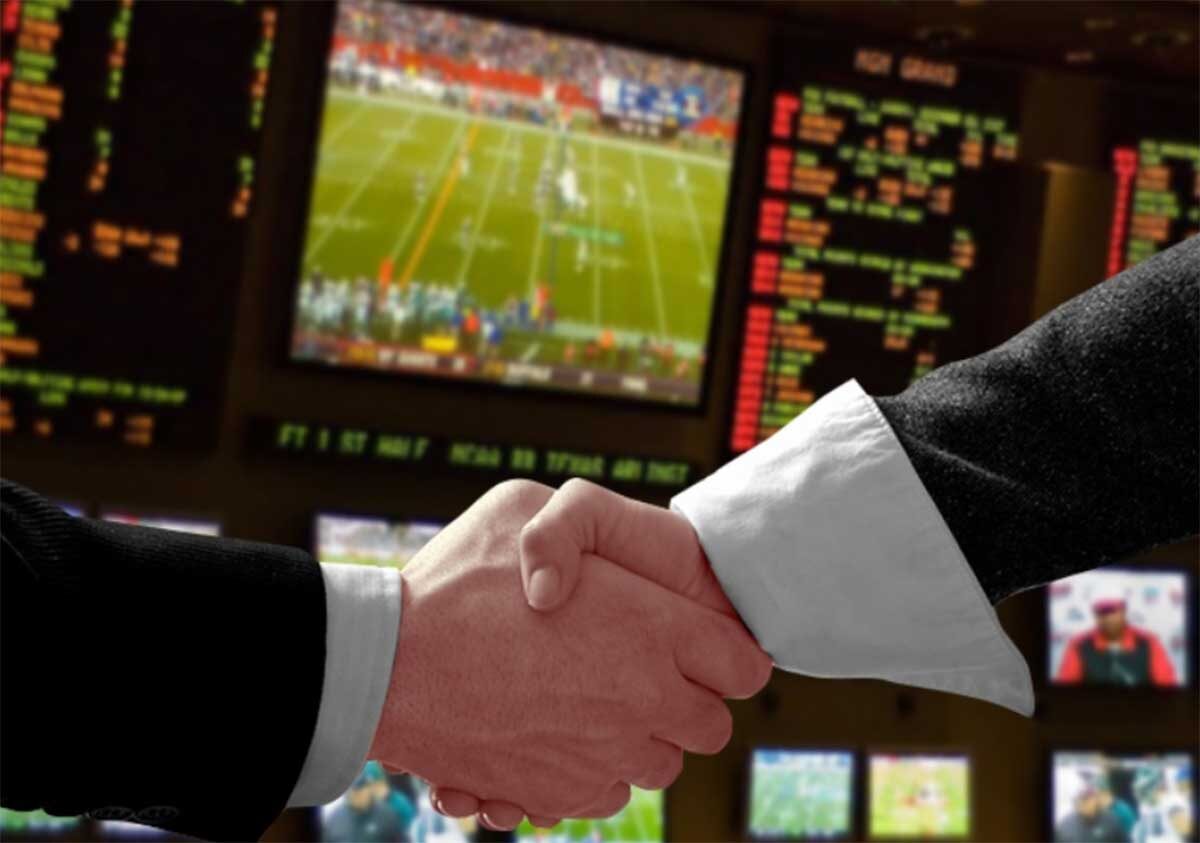 Букмекеры . https://repost.uz/search/result?search=%D1%82%D0%BE%D1%82%D0%B0%D0%BB%D0%B8%D0%B7%D0%B0%D1%82%D0%BE%D1%80