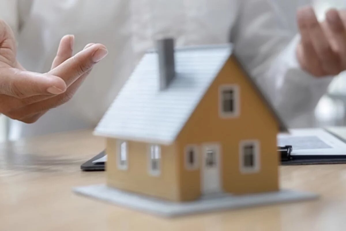    Ищите женщину.