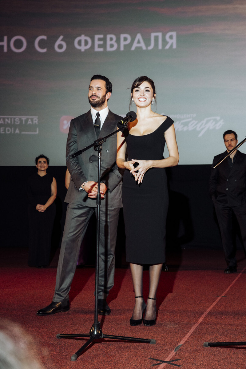    барыш ардуч и ханде эрчел Freedom Strength Beauty