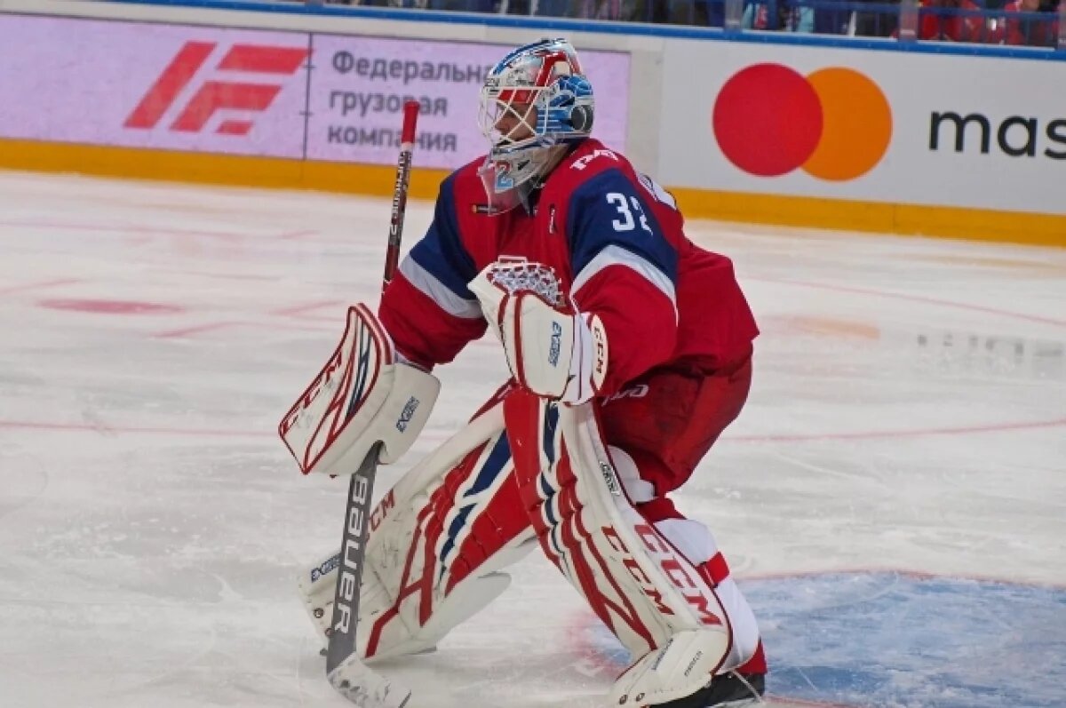    Вратарь «Локомотива» Исаев вернулся к тренировкам