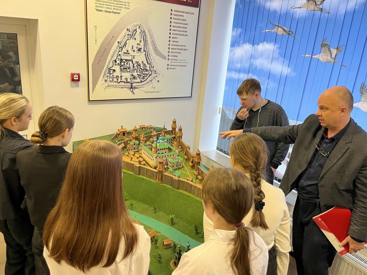    В Курске сотрудники Центра историко-культурного наследия провели ряд тематических мероприятий