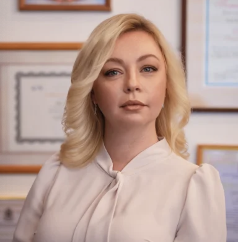 Ольга Олифер
Главный внештатный педагог-психолог по ДФО, генеральный директор Хабаровского центра развития психологии и детства «Псилогия». Опыт работы — 18 лет.