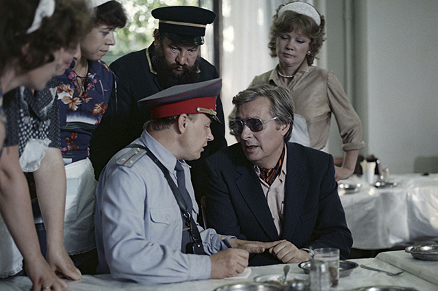 Михаил Кононов в фильме «Вокзал для двоих», 1982