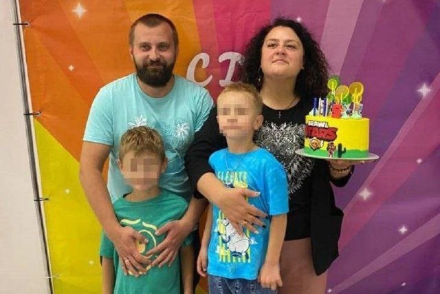 Павел, Тимур, Кристина и Всеволод Костюченко