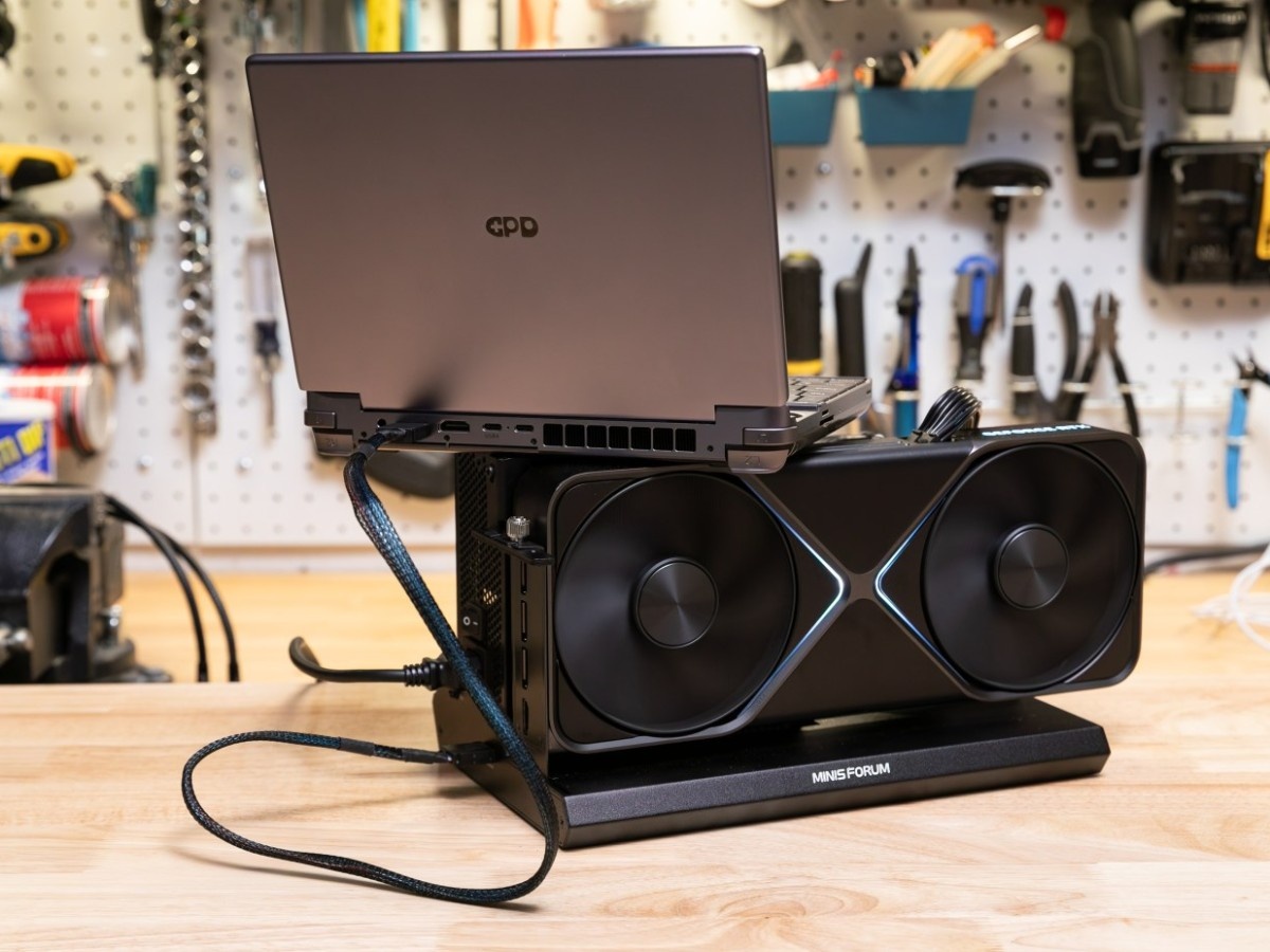    NVIDIA RTX 5090 подключили к портативной приставке и испытали в играх