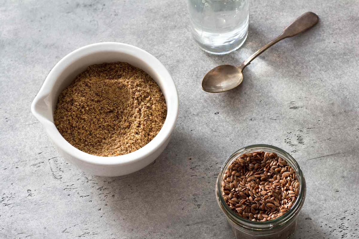 Молотое льняное семя – постный заменитель куриных яиц