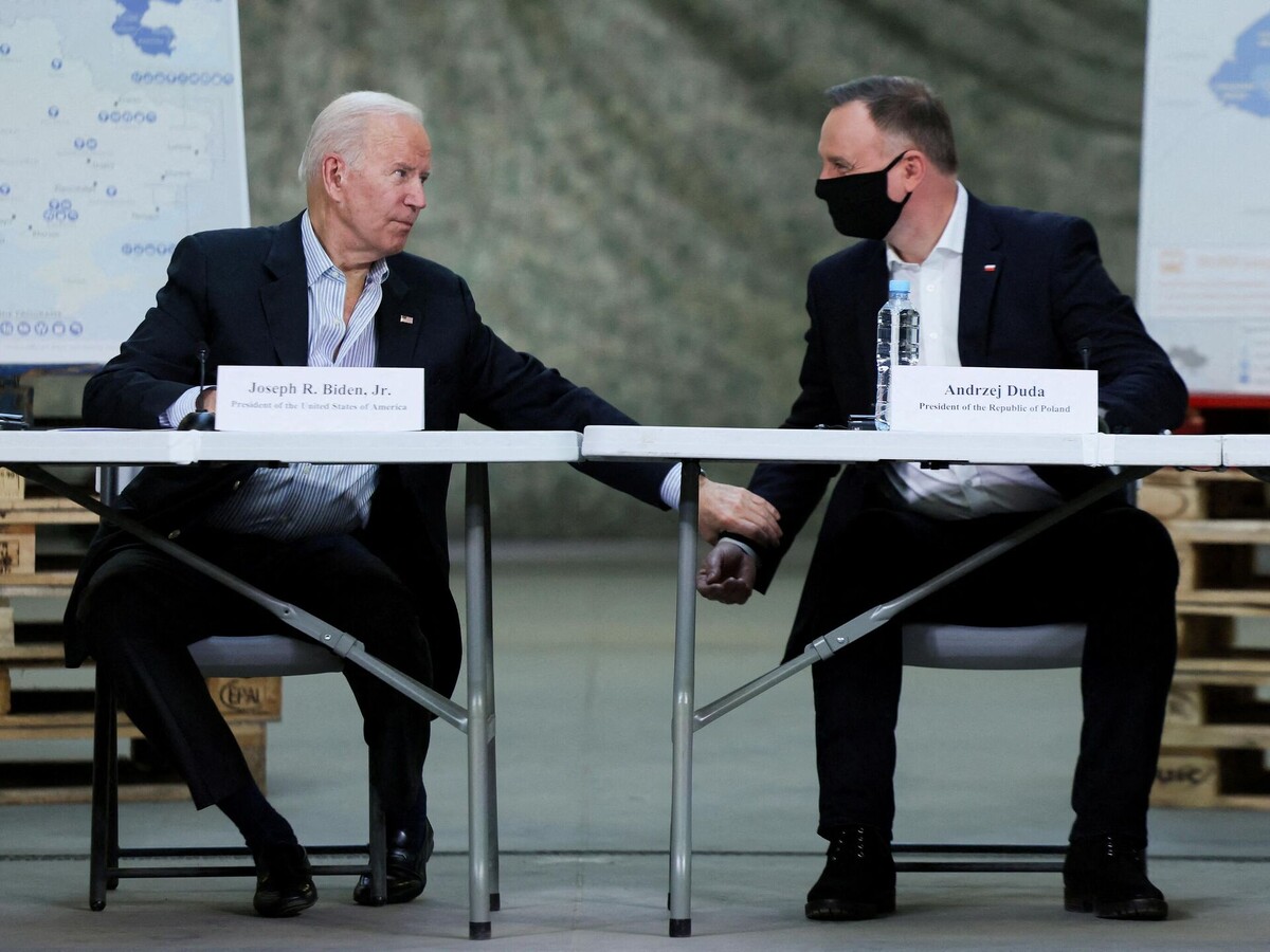 Консенсус ("Ты мне мороженое должен!")