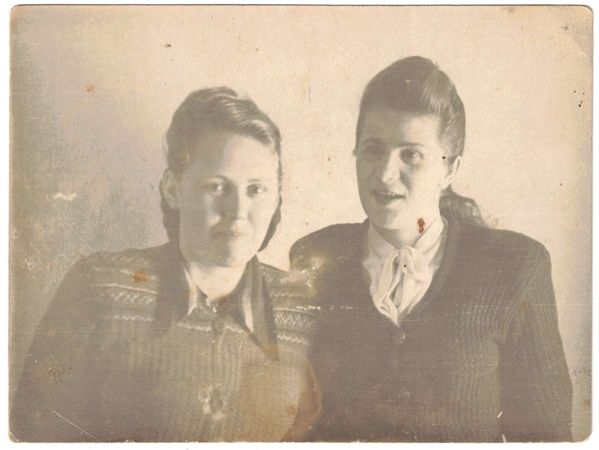 Мои бабушка и её тётушка