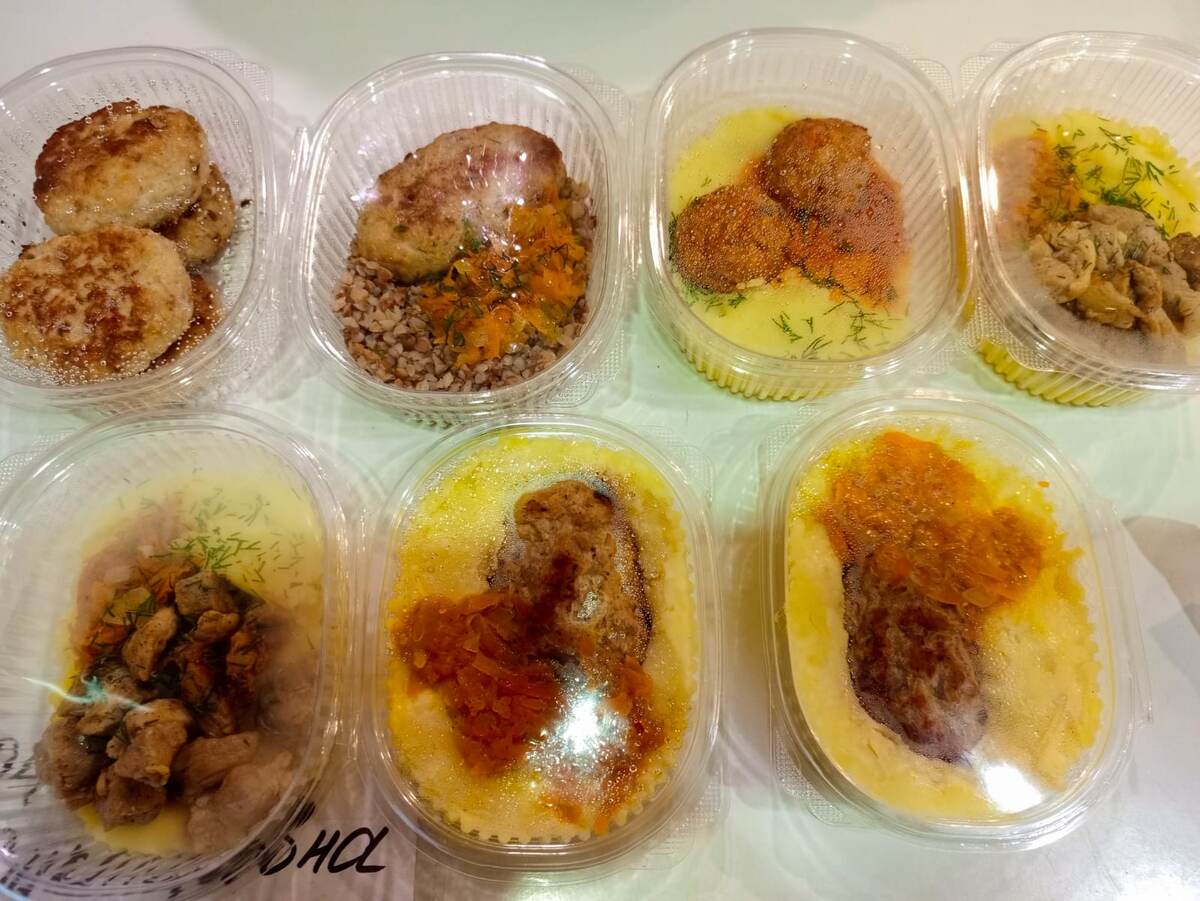 В понедельник обещал предоставить ещё  10 вариантов вторых блюд и салаты. 