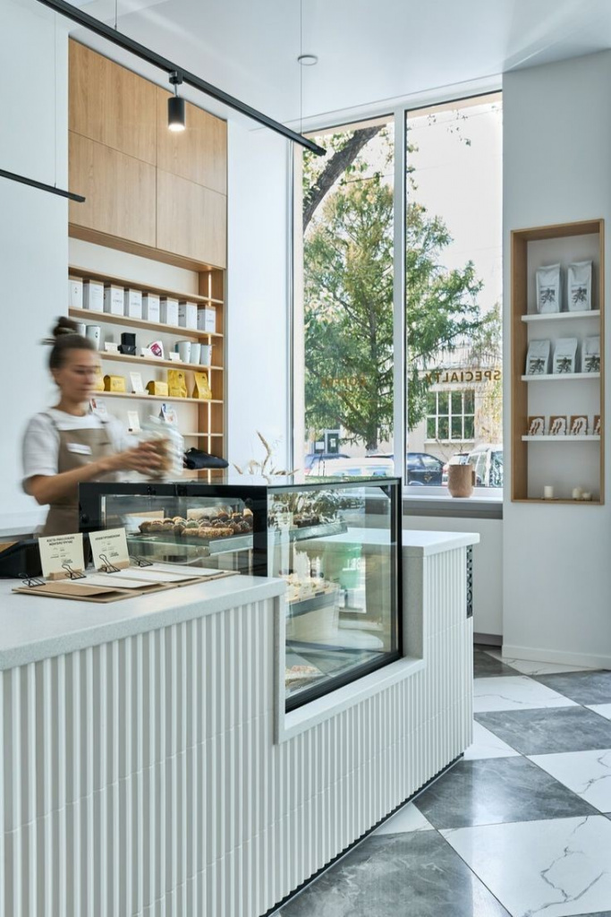 Витрина Carboma