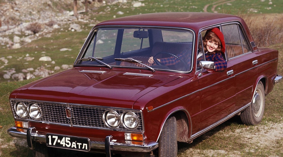 От “Копейки” до “Весты”: Как Lada покорила сердца миллионов (и почему ее до сих пор любят)