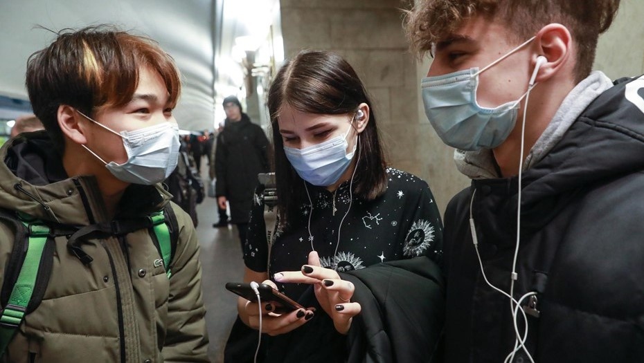    Пассажиры общественного транспорта в период пандемии коронавируса COVID-19. Архив. Автор фото: Коньков Сергей