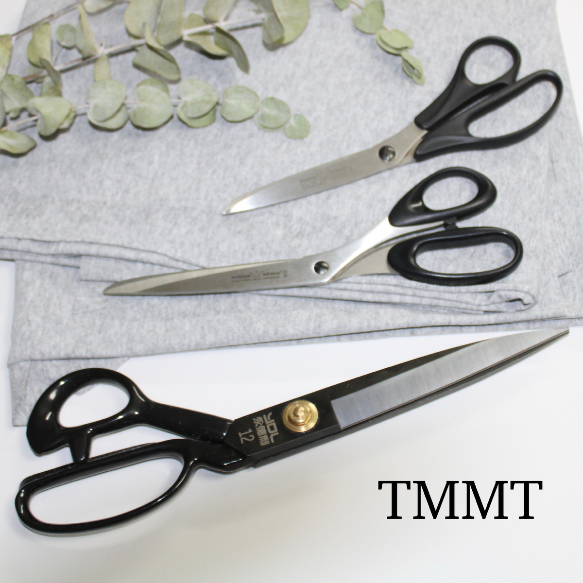 Портновские ножницы.