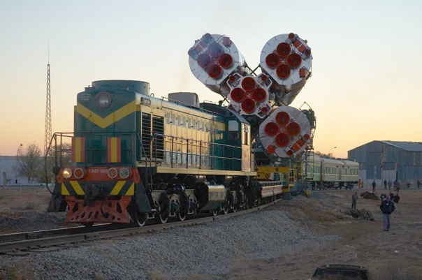 Учёные ЛИИЖТ разрабатывали специальные рельсовые пути для сверхтяжёлых нагрузок на космодроме Байконур